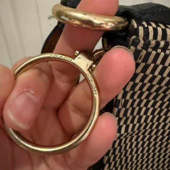 COACH Legacy Jacquard Chelsea purse - Picture 4 of 6